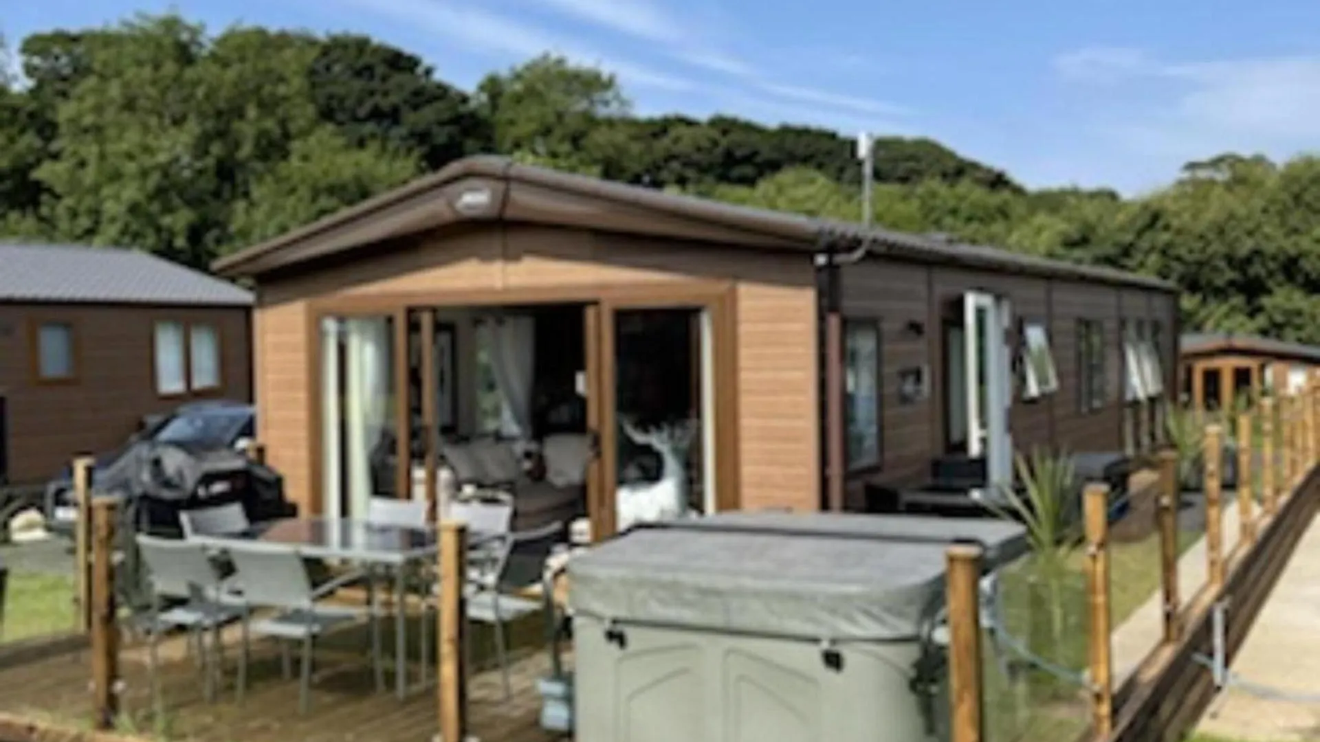 Ferienhaus Luxury Boutique Style Lodge With Hot Tub Bridlington